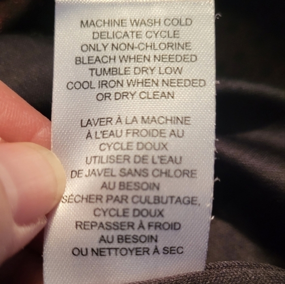 T Tahari Long Sleeve Velvet Bodycon Diamond Pattern Midi Dress - Picture 9 of 13